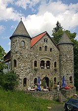 Das ehemalige Jagdschloss Holzberg (Holzberghof), heute Gaststätte und Pension