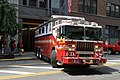 現代のアメリカの消防車 ニューヨーク市消防局