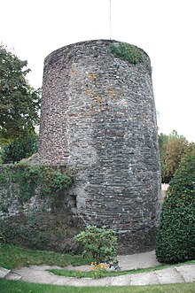 Ploermel (56)-MH rempart-03.JPG