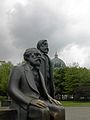 Statuia lui Marx și Engels, Alexanderplatz