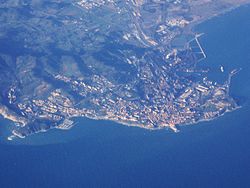 Uitsig oor Piombino