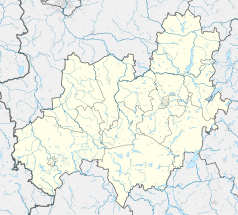 Mapa konturowa powiatu bytowskiego, na dole nieco na prawo znajduje się punkt z opisem „Warszawa”