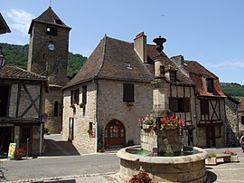 Buildings in the centre of Autoire