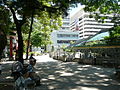 Erholungsinsel vor dem Neun-Drachen-Wand - Public Square Street / Market Street