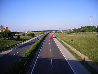 Dálnice M1 nedaleko Kisigmánd.