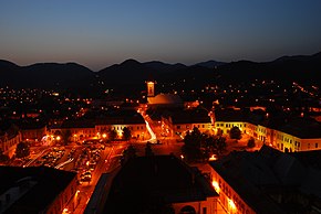 Vedere panoramică asupra centrului vechi