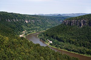 Łobjo pśi granicnem pśechoźe Dolní Žleb-Schöna