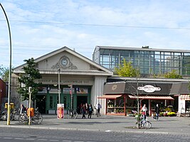 Südostportal am Kranoldplatz, 2012