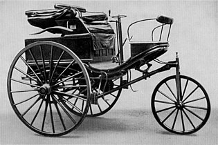 Benz Patent-Motorwagen No. 3: Em 1888 Bertha Benz dirigiu de Mannheim a Pforzheim