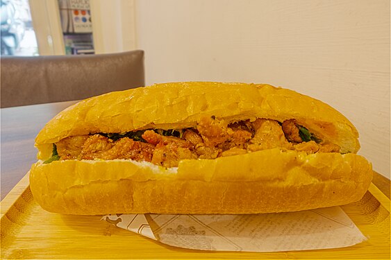 Vietnamese roasted pork baguette sandwich (Roasted pork banh mi)