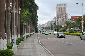 Route Yingbin en 2012, avec au fond Gongbei et derrière Macao