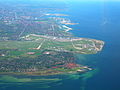 Luchtfoto van Dragør, met de luchthaven van Kopenhagen