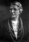 Kathleen Clarke as Lord Mayor of Dublin, circa 1940.jpg