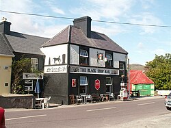 A shop (An Siopa Dubh) in Castlecove