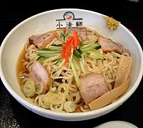 Hiyashi ramen (ramen nguội)