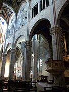 Interior de la nave basilical