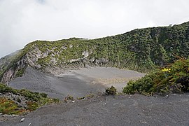 Crater Diego de la Haya Irazu volcano CRI 01 2020 3679.jpg