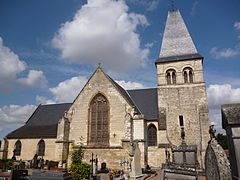 L'église et le cimetière qui l'entoure.