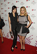 With her sister Jessica Simpson (24 May 2010)