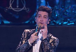 Brendon Urie MTV 4.jpg