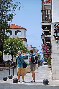 Tourists in Ciudad Colonial