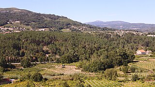 Espanha vista da Quinta do Soalheiro (48706266137).jpg