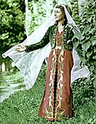 Klambi pengantin tradisional Armenia