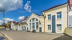 Nádražní budova na Transsibiřské magistrále