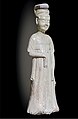 Danseuse. Statuette funéraire (mingqi) en terre cuite, traces de glaçures sur engobe blanche. Fin de la dynastie Sui début dynastie Tang (VIIe siècle). H 22,5 cm.