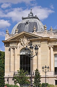 Beaux Arts Ionic columns of the Petit Palais, Paris, by Charles Giraud, 1900[30]