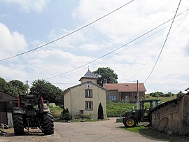 The town hall in Rapey