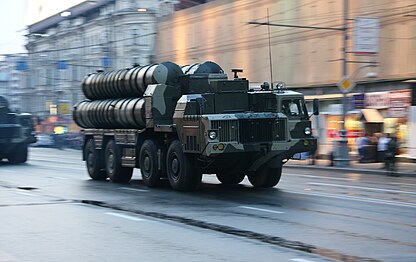 Raketenfahrzeug S-300