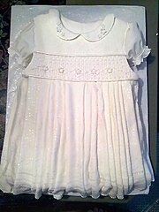 Vestido de niña- este pastel es totalmente comestible.