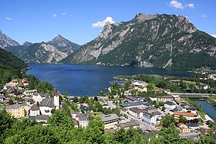 Blick auf Emsee undn Traunsee