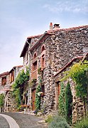 Vieilles maisons en pierre.