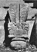 Kushana Empire lion capital with topmost flame palmette, 2nd-3rd century CE