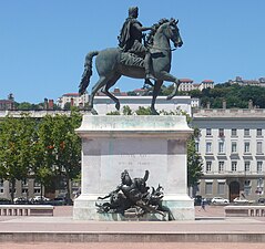 Statue équestre de Louis XIV - Place Bellecour, Lyon, France