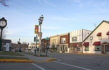 GreenLakeWisconsinDowntownNorth.jpg