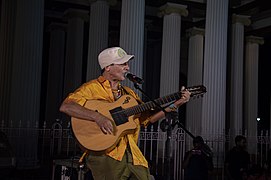 Manu Chao Live at Princep Ghat 03.jpg