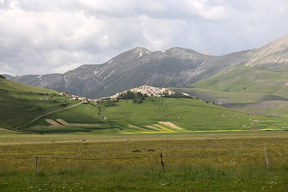 2019, after the earthquake, photo with landscape