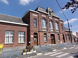 The town hall in Gognies-Chaussée