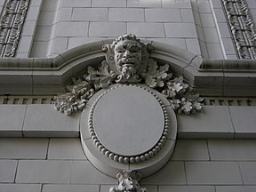 English: Terracotta detail, Coliseum Theater