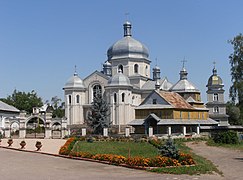 Komariv