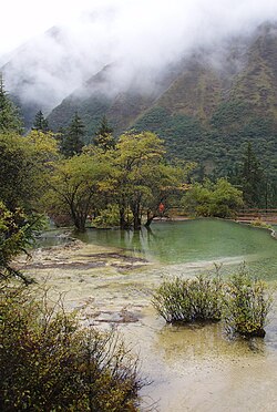 黄龍風景区