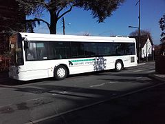 Heuliez GX 127 L no 626 à la gare d'Arpajon.