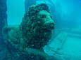 Löwenstatue im Neptune Memorial Reef