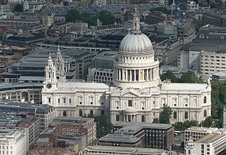 St Paul's Cathedral in Londen met koepeltoren.