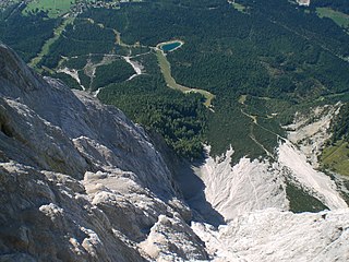 Tiefblick nach Ehrwald