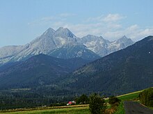 Panoramatický pohled na horský štít