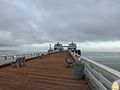 O pier de Malibu na praia de Surfrider